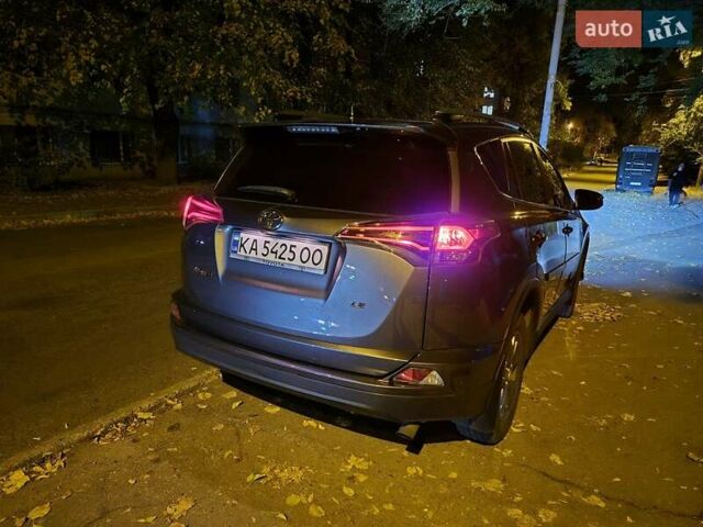 Тойота РАВ 4 2016 в Днепре (Днепропетровске) на Automoto.ua Серый Тойота РАВ 4, объемом двигателя 2.49 л и пробегом 105 тыс. км за 17200 $, фото 20 на Automoto.ua