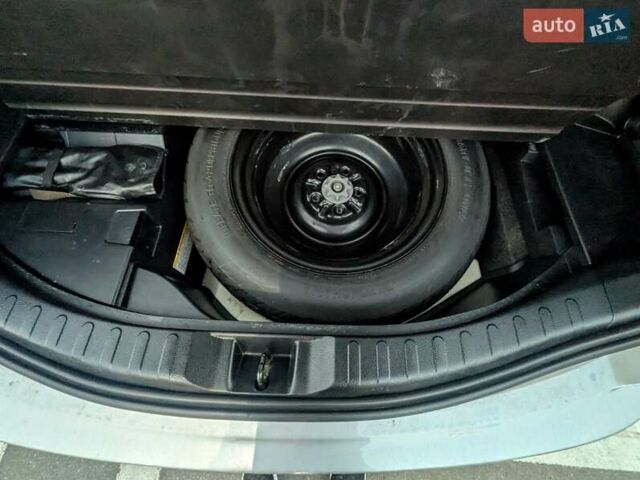 Серый Тойота РАВ 4, объемом двигателя 2.49 л и пробегом 167 тыс. км за 21200 $, фото 22 на Automoto.ua