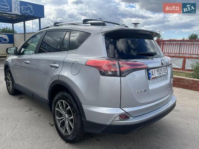Серый Тойота РАВ 4, объемом двигателя 2.49 л и пробегом 100 тыс. км за 17500 $, фото 7 на Automoto.ua