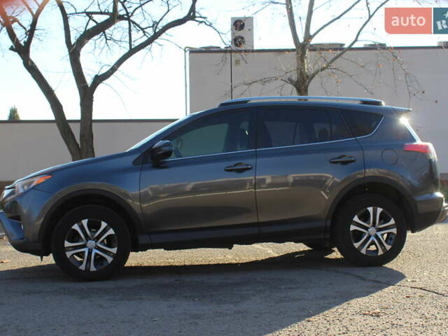 Серый Тойота РАВ 4, объемом двигателя 2.49 л и пробегом 170 тыс. км за 18600 $, фото 9 на Automoto.ua