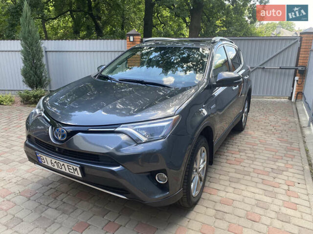Сірий Тойота РАВ 4, об'ємом двигуна 2.49 л та пробігом 173 тис. км за 23500 $, фото 1 на Automoto.ua