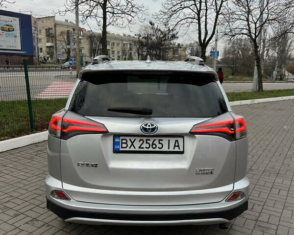 Серый Тойота РАВ 4, объемом двигателя 2.49 л и пробегом 139 тыс. км за 21900 $, фото 10 на Automoto.ua