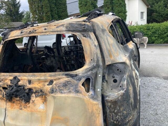 Сірий Тойота РАВ 4, об'ємом двигуна 2.5 л та пробігом 90 тис. км за 2900 $, фото 3 на Automoto.ua