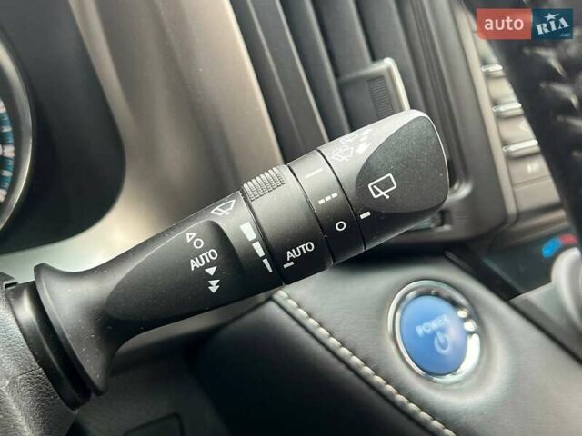 Серый Тойота РАВ 4, объемом двигателя 2.49 л и пробегом 145 тыс. км за 21990 $, фото 20 на Automoto.ua