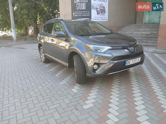 Сірий Тойота РАВ 4, об'ємом двигуна 2.49 л та пробігом 74 тис. км за 22500 $, фото 3 на Automoto.ua