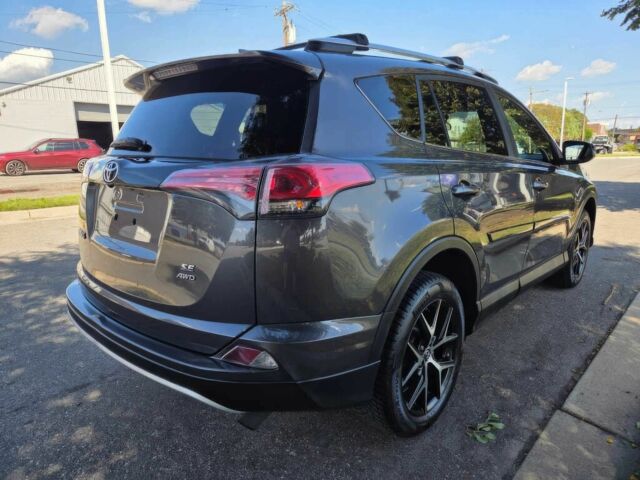 Тойота РАВ 4 2016 у Дніпро (Дніпропетровську) на Automoto.ua Сірий Тойота РАВ 4, об'ємом двигуна 2.5 л та пробігом 79 тис. км за 7200 $, фото 5 на Automoto.ua