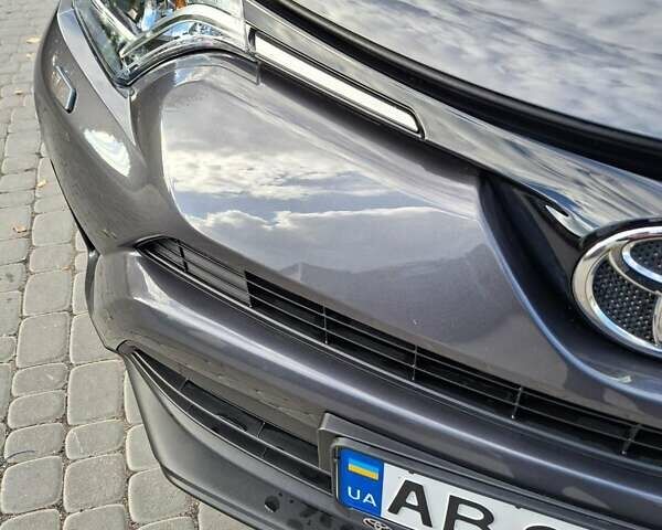 Серый Тойота РАВ 4, объемом двигателя 1.99 л и пробегом 33 тыс. км за 20000 $, фото 13 на Automoto.ua