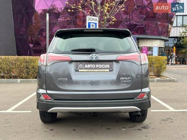 Серый Тойота РАВ 4, объемом двигателя 2.49 л и пробегом 145 тыс. км за 23990 $, фото 6 на Automoto.ua