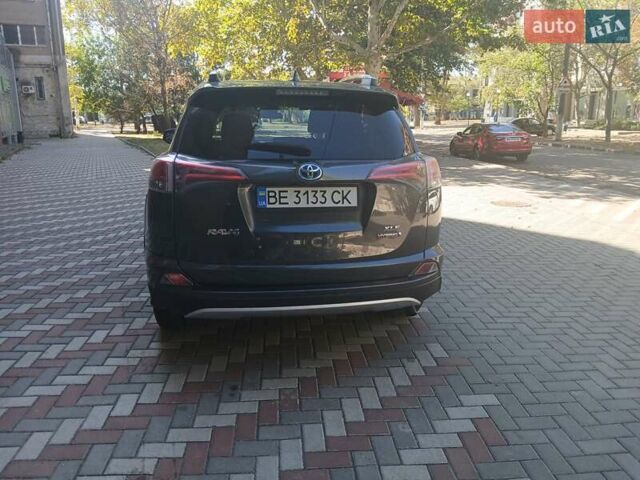 Сірий Тойота РАВ 4, об'ємом двигуна 2.49 л та пробігом 74 тис. км за 22500 $, фото 13 на Automoto.ua