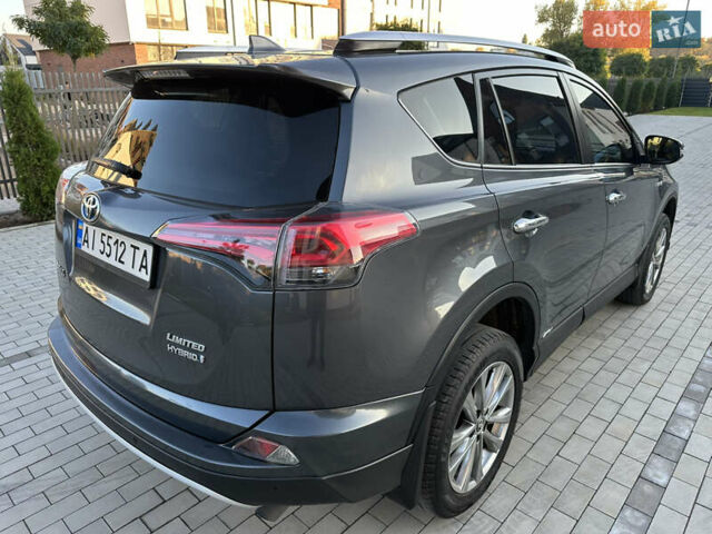 Тойота РАВ 4 2016 в Умани на Automoto.ua Серый Тойота РАВ 4, объемом двигателя 2.49 л и пробегом 144 тыс. км за 19950 $, фото 22 на Automoto.ua