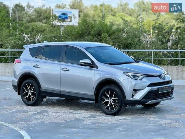 Сірий Тойота РАВ 4, об'ємом двигуна 2.49 л та пробігом 164 тис. км за 23900 $, фото 10 на Automoto.ua