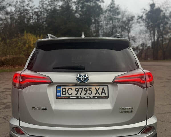 Серый Тойота РАВ 4, объемом двигателя 2.49 л и пробегом 56 тыс. км за 24999 $, фото 2 на Automoto.ua