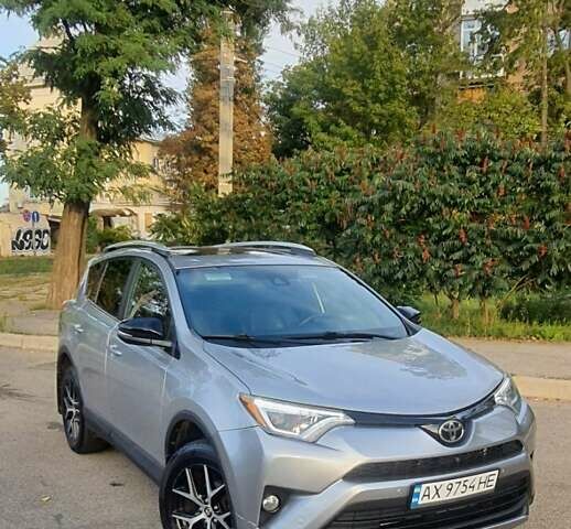 Тойота РАВ 4 2016 в Харькове на Automoto.ua Серый Тойота РАВ 4, объемом двигателя 2.49 л и пробегом 138 тыс. км за 19800 $, фото 3 на Automoto.ua