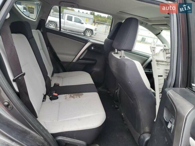 Тойота РАВ 4 2016 у Івано-Франківську на Automoto.ua Сірий Тойота РАВ 4, об'ємом двигуна 2.5 л та пробігом 109 тис. км за 5000 $, фото 10 на Automoto.ua
