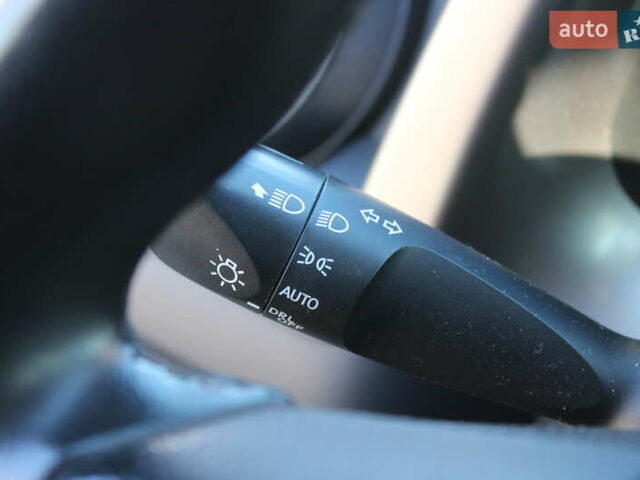 Серый Тойота РАВ 4, объемом двигателя 2.49 л и пробегом 170 тыс. км за 18600 $, фото 19 на Automoto.ua