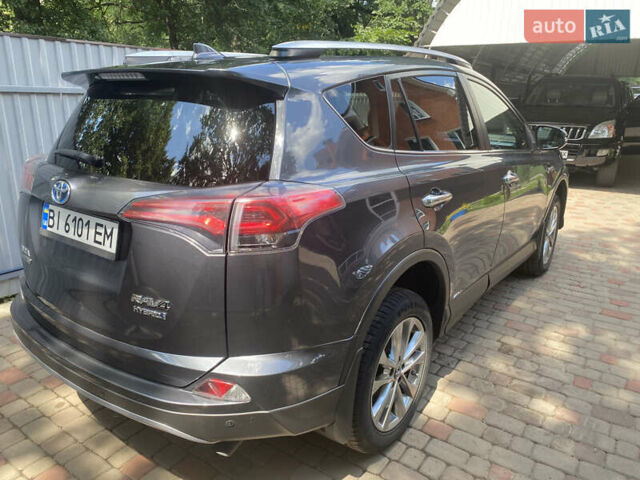 Сірий Тойота РАВ 4, об'ємом двигуна 2.49 л та пробігом 173 тис. км за 23500 $, фото 5 на Automoto.ua
