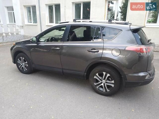 Серый Тойота РАВ 4, объемом двигателя 2.49 л и пробегом 158 тыс. км за 17500 $, фото 6 на Automoto.ua