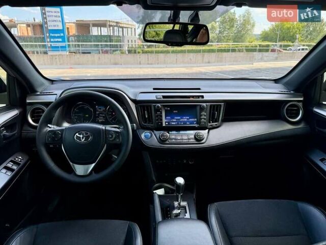 Сірий Тойота РАВ 4, об'ємом двигуна 2.49 л та пробігом 164 тис. км за 23900 $, фото 22 на Automoto.ua