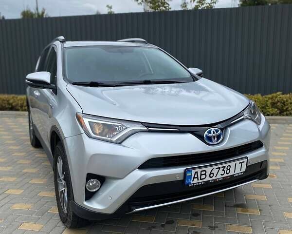 Серый Тойота РАВ 4, объемом двигателя 2.49 л и пробегом 114 тыс. км за 21400 $, фото 2 на Automoto.ua