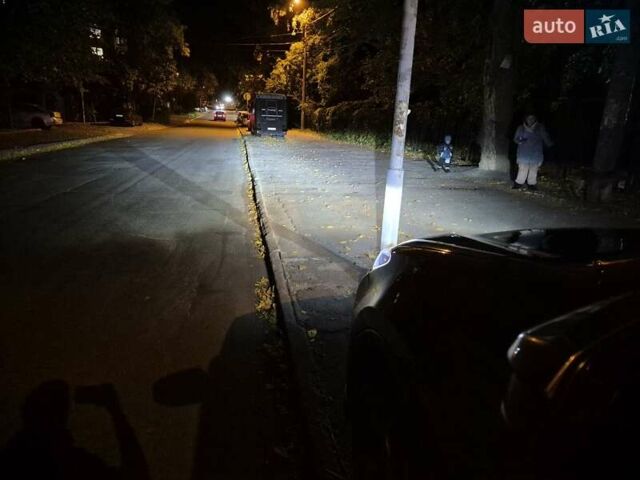 Тойота РАВ 4 2016 в Днепре (Днепропетровске) на Automoto.ua Серый Тойота РАВ 4, объемом двигателя 2.49 л и пробегом 105 тыс. км за 17200 $, фото 23 на Automoto.ua