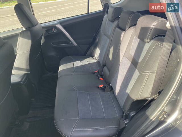 Серый Тойота РАВ 4, объемом двигателя 1.99 л и пробегом 113 тыс. км за 20500 $, фото 15 на Automoto.ua