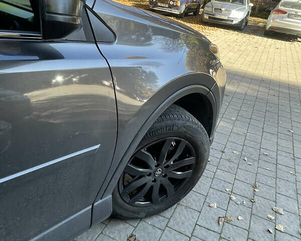 Серый Тойота РАВ 4, объемом двигателя 2.49 л и пробегом 112 тыс. км за 17000 $, фото 18 на Automoto.ua