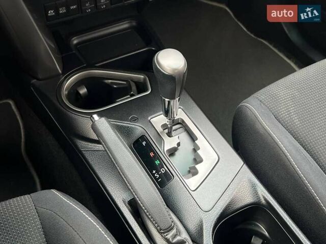 Серый Тойота РАВ 4, объемом двигателя 2.49 л и пробегом 145 тыс. км за 23990 $, фото 27 на Automoto.ua