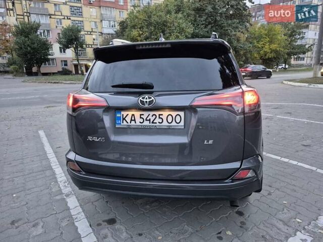 Тойота РАВ 4 2016 в Днепре (Днепропетровске) на Automoto.ua Серый Тойота РАВ 4, объемом двигателя 2.49 л и пробегом 105 тыс. км за 17200 $, фото 16 на Automoto.ua