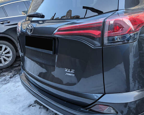 Серый Тойота РАВ 4, объемом двигателя 2.5 л и пробегом 153 тыс. км за 17900 $, фото 5 на Automoto.ua