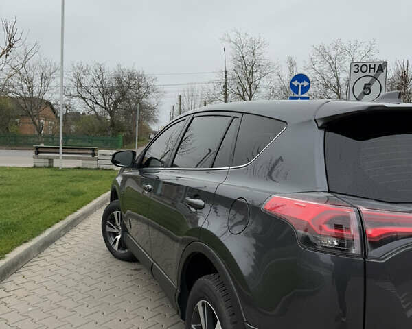 Серый Тойота РАВ 4, объемом двигателя 2.23 л и пробегом 173 тыс. км за 19900 $, фото 34 на Automoto.ua