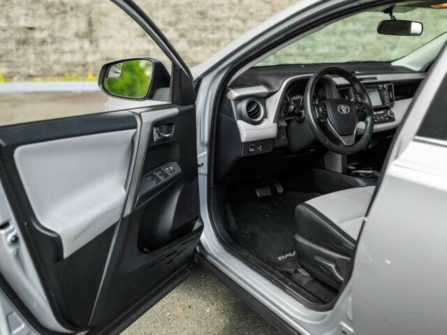 Сірий Тойота РАВ 4, об'ємом двигуна 2.5 л та пробігом 78 тис. км за 5000 $, фото 7 на Automoto.ua