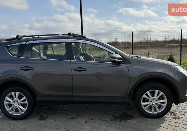 Серый Тойота РАВ 4, объемом двигателя 1.99 л и пробегом 113 тыс. км за 20500 $, фото 4 на Automoto.ua