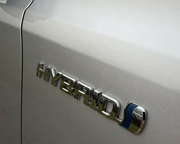 Серый Тойота РАВ 4, объемом двигателя 2.49 л и пробегом 56 тыс. км за 24999 $, фото 46 на Automoto.ua