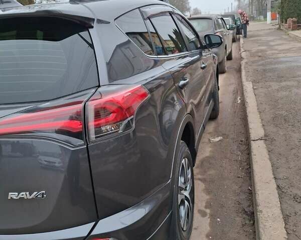 Сірий Тойота РАВ 4, об'ємом двигуна 1.99 л та пробігом 33 тис. км за 18800 $, фото 13 на Automoto.ua