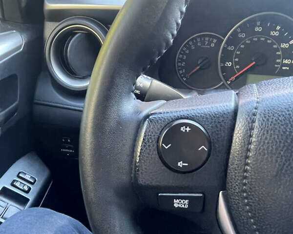 Серый Тойота РАВ 4, объемом двигателя 2.49 л и пробегом 112 тыс. км за 17000 $, фото 32 на Automoto.ua