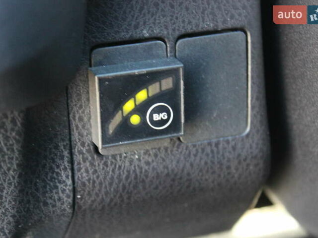 Серый Тойота РАВ 4, объемом двигателя 2.49 л и пробегом 170 тыс. км за 18600 $, фото 24 на Automoto.ua