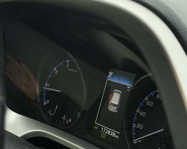 Серый Тойота РАВ 4, объемом двигателя 2.23 л и пробегом 173 тыс. км за 19900 $, фото 38 на Automoto.ua