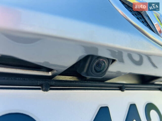 Сірий Тойота РАВ 4, об'ємом двигуна 2.49 л та пробігом 149 тис. км за 16300 $, фото 13 на Automoto.ua