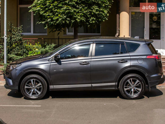 Сірий Тойота РАВ 4, об'ємом двигуна 2.23 л та пробігом 180 тис. км за 22490 $, фото 32 на Automoto.ua