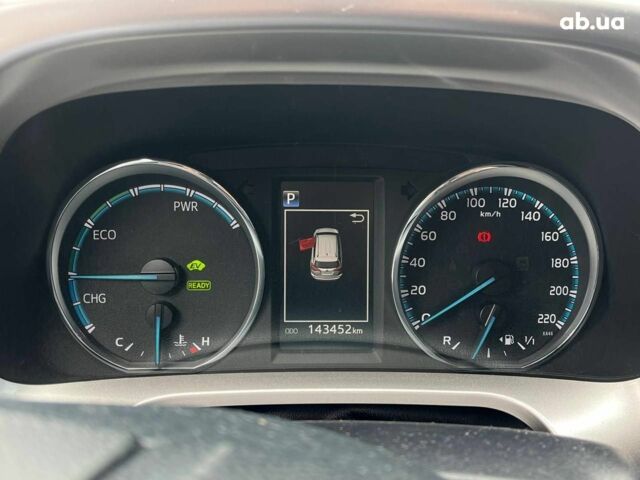 Тойота РАВ 4 2017 в Львове на Automoto.ua Серый Тойота РАВ 4, объемом двигателя 2.5 л и пробегом 143 тыс. км за 23990 $, фото 20 на Automoto.ua