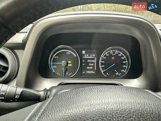 Серый Тойота РАВ 4, объемом двигателя 2.49 л и пробегом 109 тыс. км за 25500 $, фото 8 на Automoto.ua