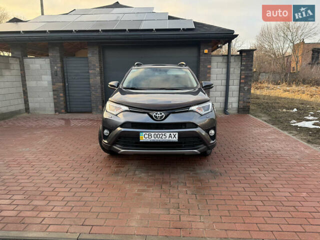 Серый Тойота РАВ 4, объемом двигателя 1.99 л и пробегом 95 тыс. км за 25300 $, фото 1 на Automoto.ua