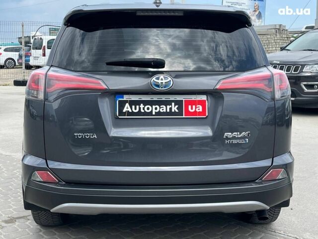 Тойота РАВ 4 2017 в Львове на Automoto.ua Серый Тойота РАВ 4, объемом двигателя 2.5 л и пробегом 143 тыс. км за 23990 $, фото 8 на Automoto.ua