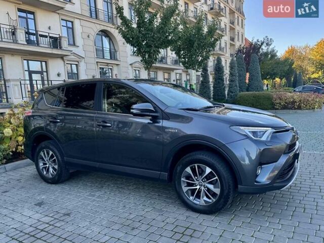Тойота РАВ 4 2017 в Одессе на Automoto.ua Серый Тойота РАВ 4, объемом двигателя 2.49 л и пробегом 176 тыс. км за 21800 $, фото 6 на Automoto.ua