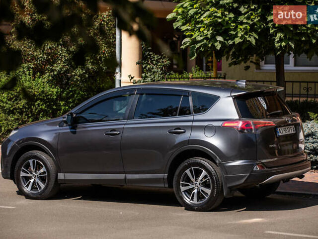 Сірий Тойота РАВ 4, об'ємом двигуна 2.23 л та пробігом 180 тис. км за 22490 $, фото 28 на Automoto.ua