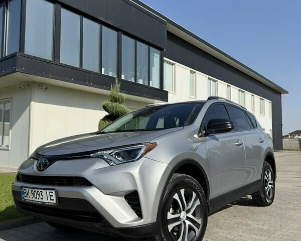Серый Тойота РАВ 4, объемом двигателя 2.5 л и пробегом 90 тыс. км за 18500 $, фото 6 на Automoto.ua