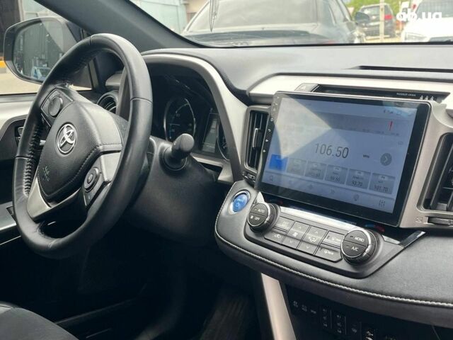 Тойота РАВ 4 2017 в Львове на Automoto.ua Серый Тойота РАВ 4, объемом двигателя 2.5 л и пробегом 143 тыс. км за 23990 $, фото 14 на Automoto.ua