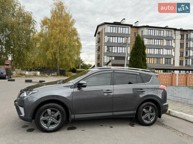 Серый Тойота РАВ 4, объемом двигателя 2.49 л и пробегом 96 тыс. км за 20700 $, фото 1 на Automoto.ua