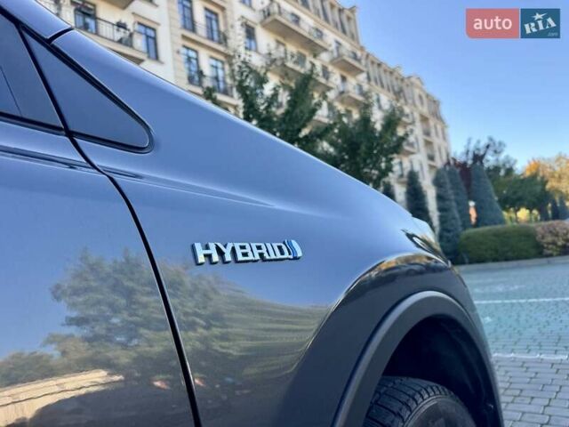 Тойота РАВ 4 2017 в Одессе на Automoto.ua Серый Тойота РАВ 4, объемом двигателя 2.49 л и пробегом 176 тыс. км за 21800 $, фото 17 на Automoto.ua