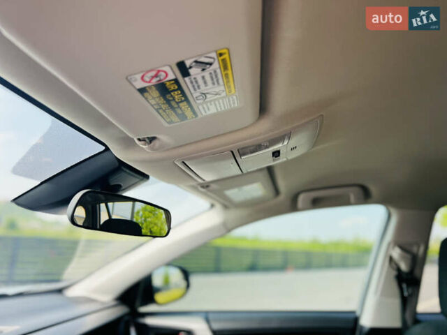 Сірий Тойота РАВ 4, об'ємом двигуна 2.49 л та пробігом 149 тис. км за 16300 $, фото 29 на Automoto.ua